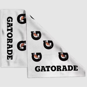 Gatorade 16x25 Sideline Towel - NEW w/ TAGS